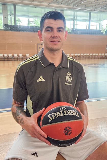 Superadas tres lesiones de larguísima curación que le hicieron perder las partes decisivas de varias temporadas, el santiagueño está listo para afrontar las etapas definitorias de la Euroliga y la Liga ACB.