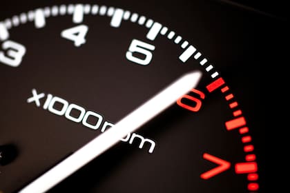Superar las revoluciones recomendadas también puede perjudicar al motor