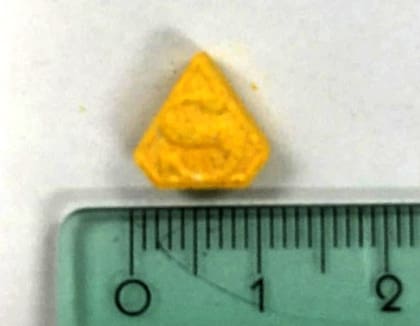 Superman, una pastilla de moda en las fiestas electrónicas