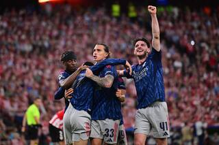 Suplentes del Arsenal brillan en victoria 2-0 ante Athletic Bilbao en la Champions