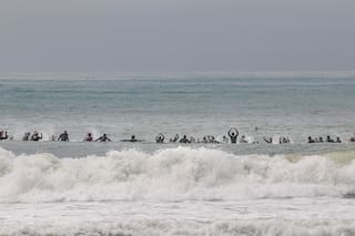 De surfistas a defensores de las costas argentinas