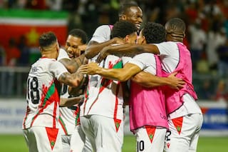 Surinam, el otro "sudamericano": figuras de Países Bajos y la hincha número 1... de 92 años