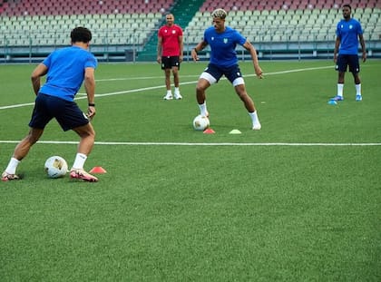 Surinam enfrentará a Panamá, El Salvador y Guatemala en casa y de visita (X/@officialsvb)