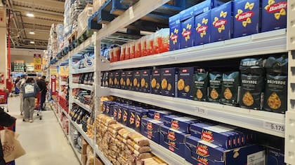 Surtido de pastas secas de origen italiano en Carrefour