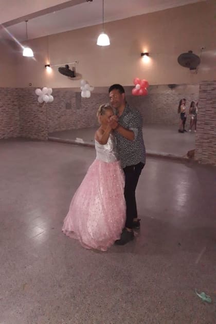 Sus hijos se pusieron de acuerdo para organizar la fiesta que tanto deseaba desde que era una niña. Crédito: Facebook