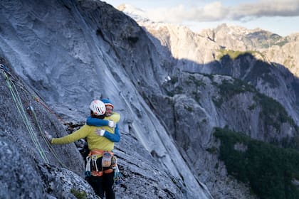 Sus paredes de granito son muy populares entre los escaladores de roca de todo el mundo. Foto: Austin Siadak
