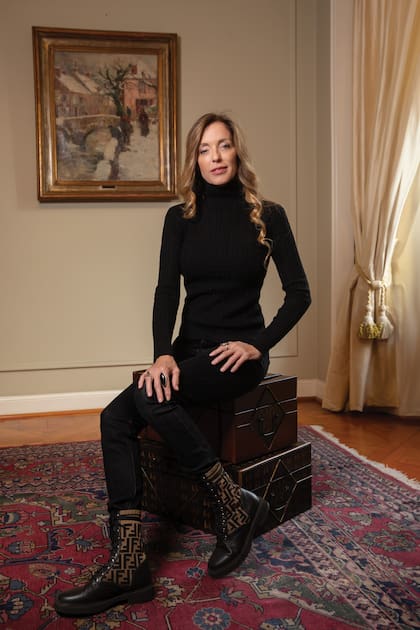 “Sus secretarias, Jorgelina Aranda, Dorita Delgado, Gladys Mancini y Stella Maris Muñoz eran como mis tías. Me maquillaban y me cuidaban”.