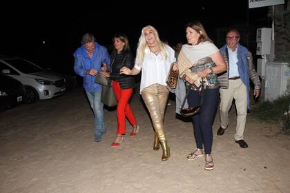 Susana fue sorprendida por los paparazzi y la diva se mostró muy simpática