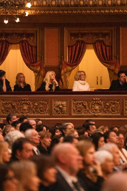 Susana Giménez y Mirtha Legrand, invitadas especiales en la gala de la Fundación Favaloro