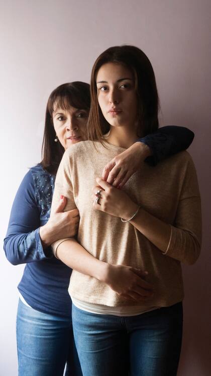 Susana Trimarco, junto con Micaela, la hija de Marita Verón