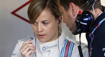 Susie Wolff, en Silverstone, cuando competía en la Fórmula Renault; hoy es directora general de la F1 Academy