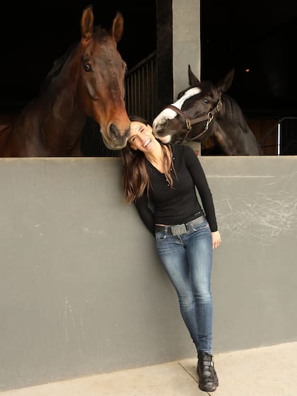 Susini se divirtió posando para las fotos antes de la competencia