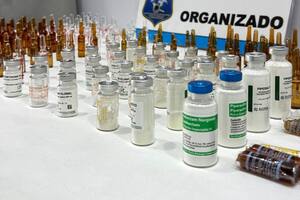 sustancias confiscadas al sospechoso durante los registros