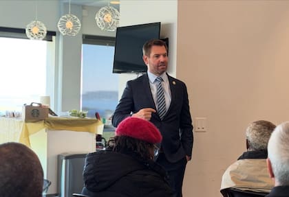 Swalwell, además de candidato a gobernador de California, es un legislador con una amplia experiencia en la función pública