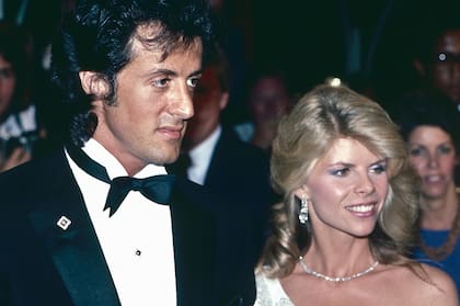 Stallone junto a su primera esposa, la actriz y directora Sasha Czack