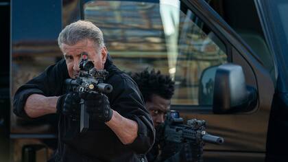 Sylvester Stallone vuelve a escena con un thriller sobre el robo a un camión blindado.