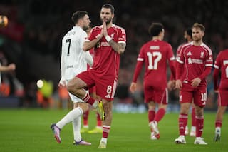 Szoboszlai, héroe y villano en victoria del Liverpool sobre Barnsley en la Copa FA