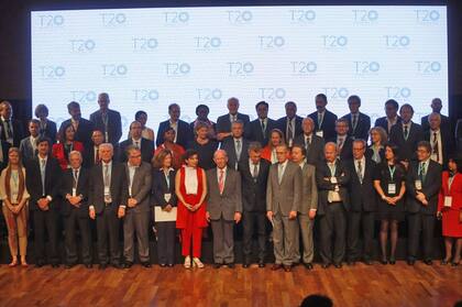 T20: Macri encabezó la apertura del encuentro de "think tanks" en el CCK