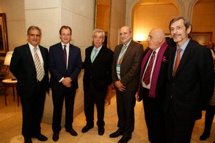 T20: funcionarios, dirigentes políticos, académicos, especialistas y empresarios se reunieron en el Alvear Palace Hotel