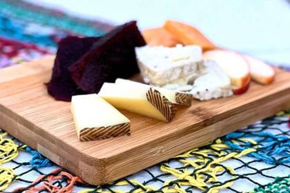 Tabla de quesos y dulce de membrillo