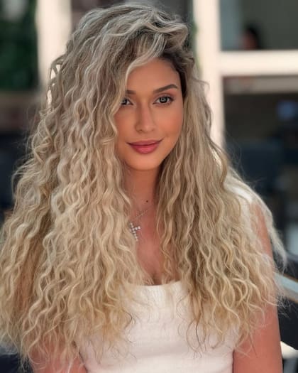 Taia Belloli, pareja del jugador conocido como Raphinha, también relató el acto de racismo que sufrió su hijo en Disneyland París.