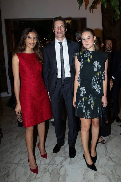 Taina Laurino, Iván de Pineda y Sol Neuss