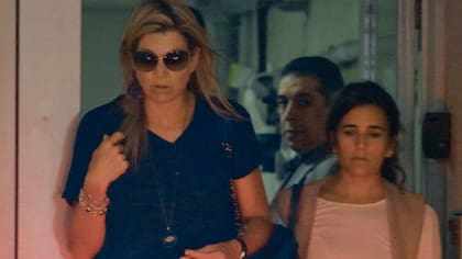 Tal como registró la revista ¡Hola! de esta semana, Máxima estuvo en Fundaleu visitando a su padre