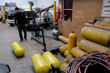 Tanques de gas; a mayor tamaño, se gana autonomía pero se pierde capacidad en el baúl