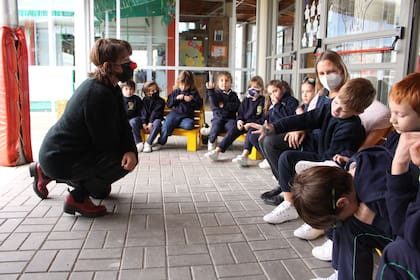 Talleres para los más chicos durante el service day en el Northlands