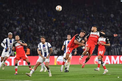 Talleres y River jugaron un chato partido en el Kempes, pero al final se lo llevó el Millonario