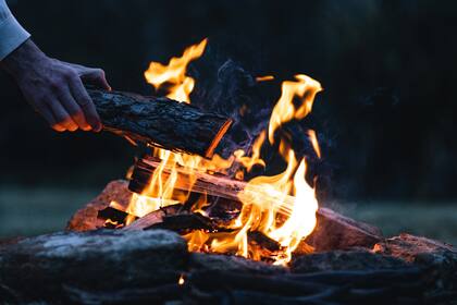 También están restringidas las fogatas en zonas de campamento