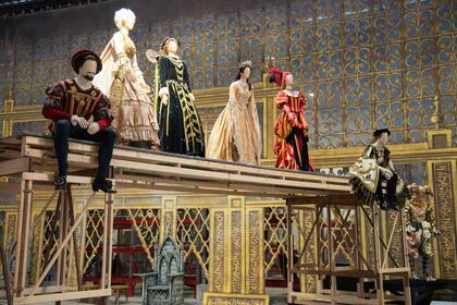 También se pueden ver los exquisitos trajes que se usaron en el teatro Colón.