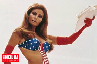 A un año de su muerte, se subastan quinientos de sus objetos: bikinis, alhajas y el Mercedes Benz convertible