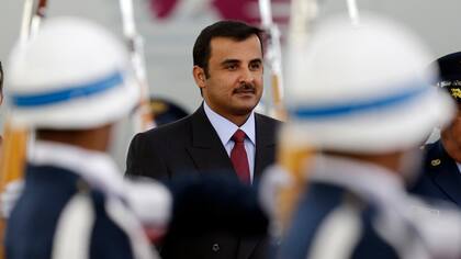 Tamim bin Hamad llega al país para reunirse con el presidente