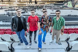 Tan Biónica lanzó "La última noche mágica en vivo" con su show en el estadio River Plate