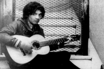 Tanguito co escribió "La balsa", el primer gran éxito del rock argentino