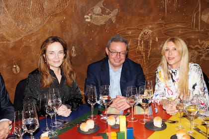 Tania Reif, Ariel Sigal y Amalia Amoedo