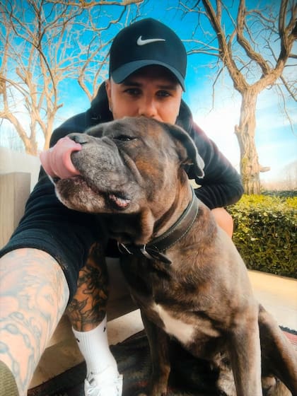 Tano muy cerca de Mauro (Foto: Instagram/@mauroicardi)