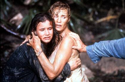 Tanto Juliette Lewis como Jessica Lange dieron una mayor espesura a sus personajes en sintonía con la búsqueda de Scorsese, que quería transformar la imagen de "familia feliz" de los Bowden