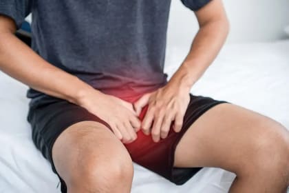Tanto la sífilis como la gonorrea suelen causar dolor genital