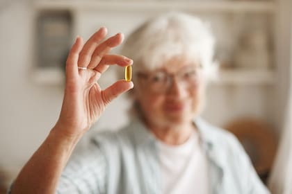 Tanto la vitamina C como la E cumplen funciones antioxidantes claves para fortalecer la estructura vascular y optimizar el transporte de sangre en el organismo