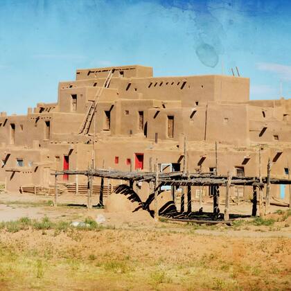 Taos es el único pueblo nativo americano vivo que es Patrimonio de la Humanidad por la UNESCO y Monumento Histórico Nacional (Instagram/@carreteras_infinitas_usa)