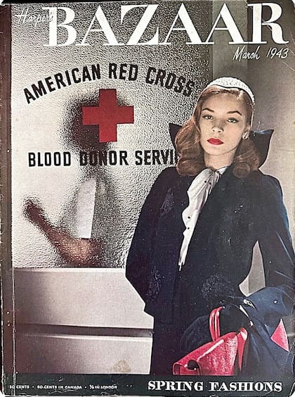 Tapa de Harper's Bazaar con Lauren Bacall, 1943