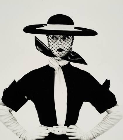 Tapa de Vogue en blanco y negro (Jean Patchett) New York, 1950, Irving Penn