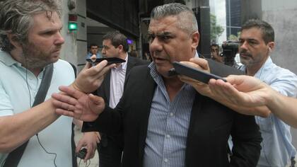 Tapia no quiere preguntas a la salida del Ministerio de Trabajo