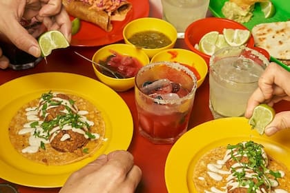 Taquería Díaz está en Monroe 3915, Villa Urquiza.