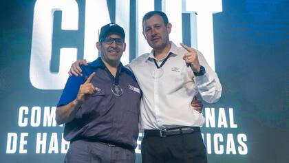 Tarantoviez y Vallecillo, los ganadores de la 15º edición de la Competencia Nacional de Habilidades Técnicas (CNHT).