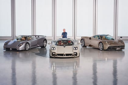 "Tardamos entre 7 y 8 años en desarrollar un coche, por lo que ya estamos trabajando en el siguiente", dice Horacio Pagani