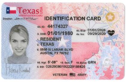 Tarjeta de identificación personal emitida por el Departamento de Seguridad Pública, una de las siete formas aceptables para votar en Texas