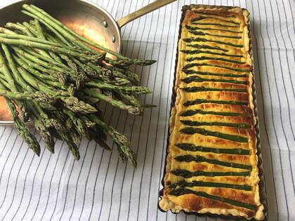 Tarta de espárragos verdes